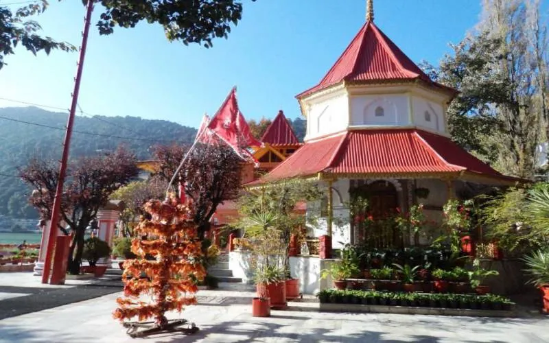 Naina Devi Temple